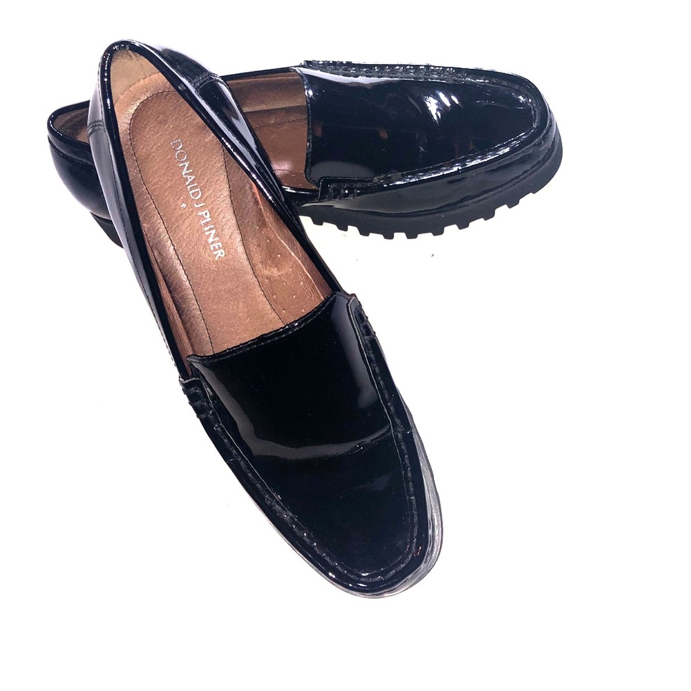 Donald J Pliner Patent leather loafers